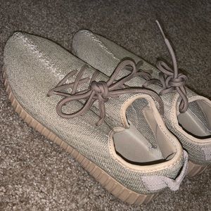 Adidas Boost Yeezys Size 8